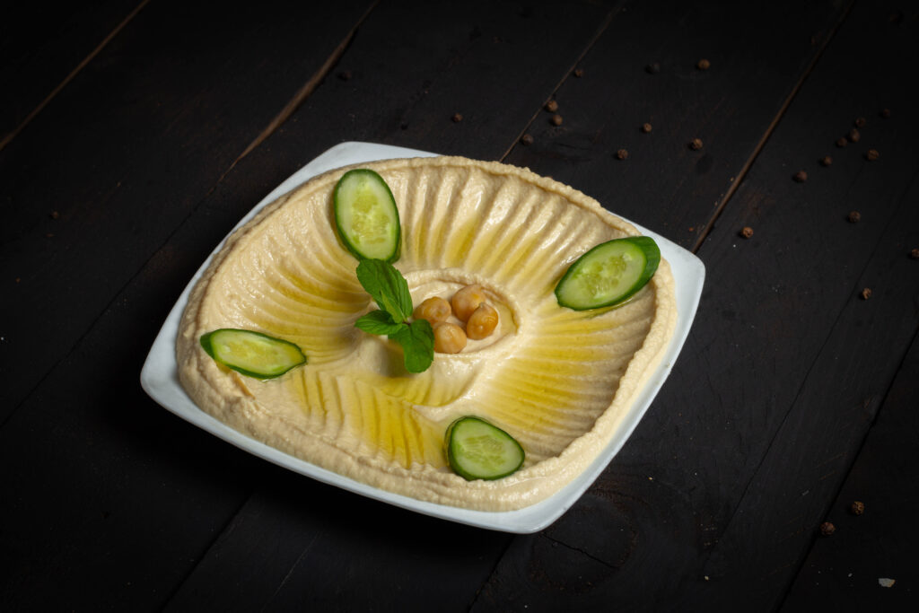 Hummus plate